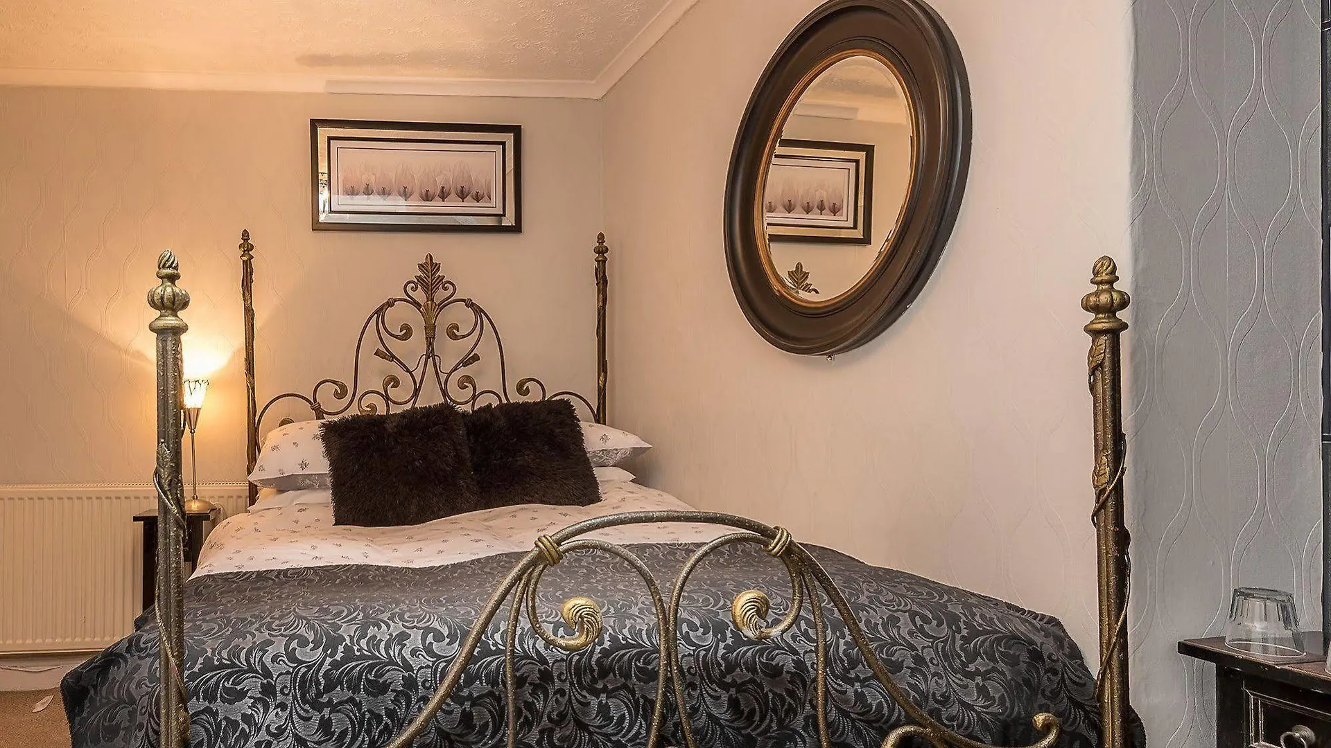 Glen Guest House Blackpool 4*,